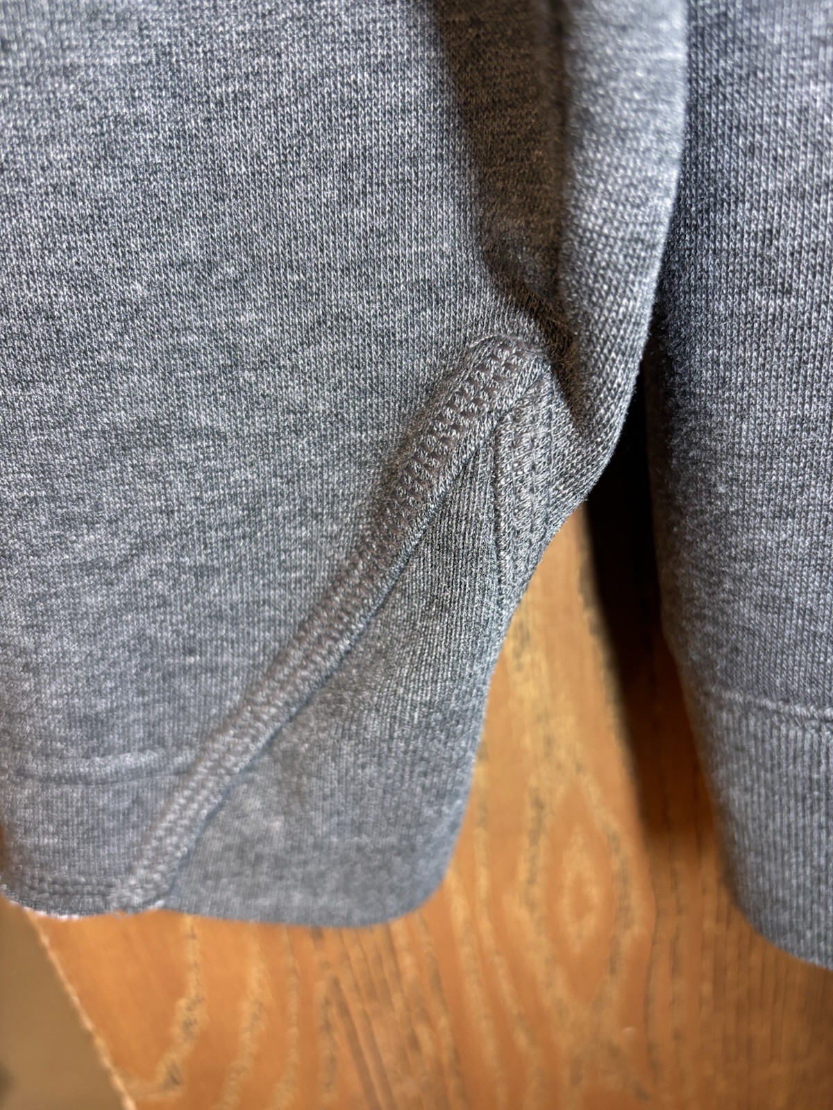 Nike Yoga Crew Pullover With Front Kangaroo Pocket Women’s Small Gray