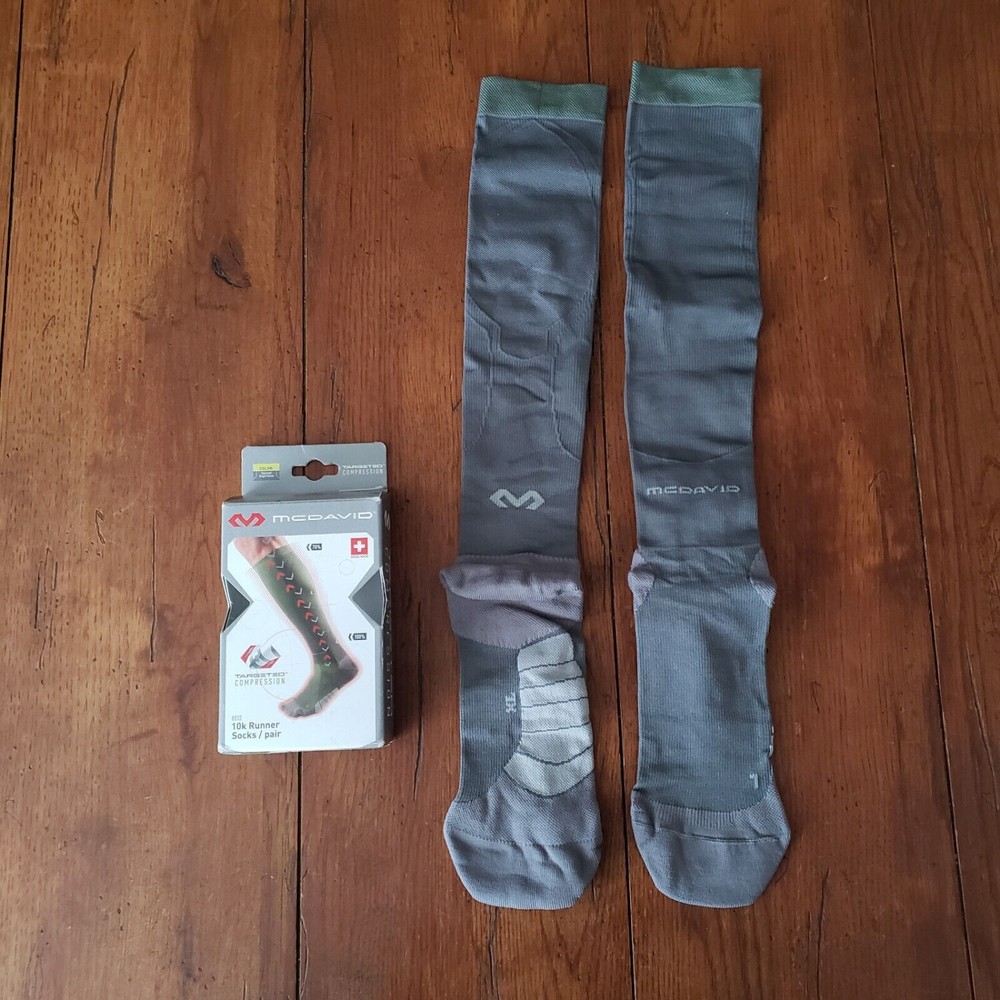 Mcdavid Targeted Compression 10k Runner Socks/pair Small - Charcoal/Br. Yellow