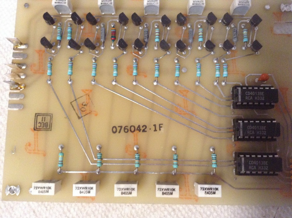 Bonton 076042-1F Board 566540E