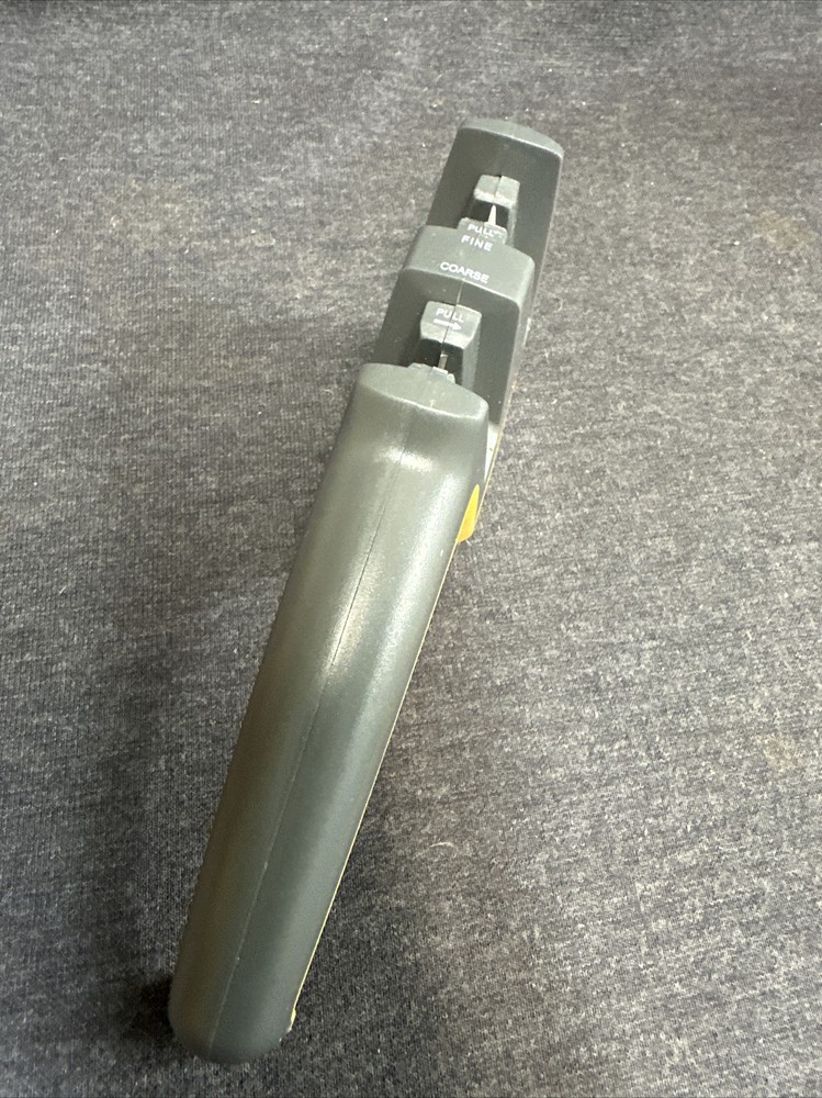 Smith Knife Sharpener / The Edge Pro Pull-Thru Knife sharpener