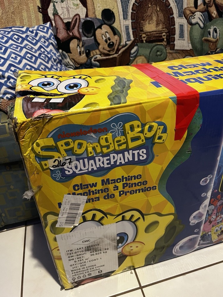 Arcade 1Up SpongeBob SquarePants Claw Machine NEW OPEN BOX