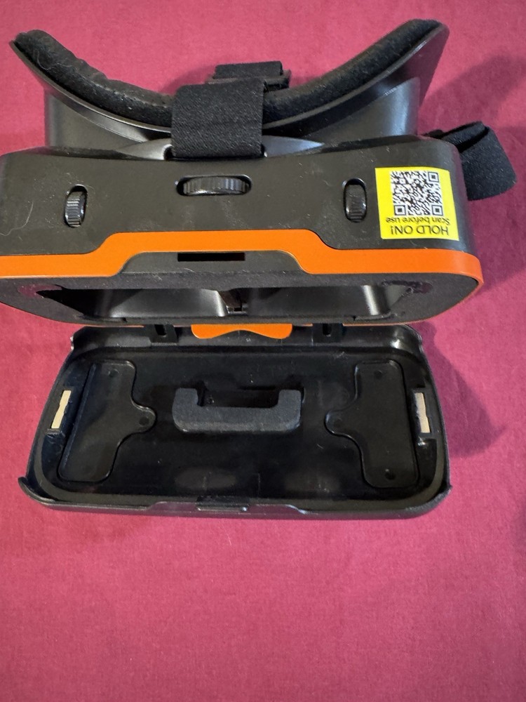 FEEBZ VR HEADSET