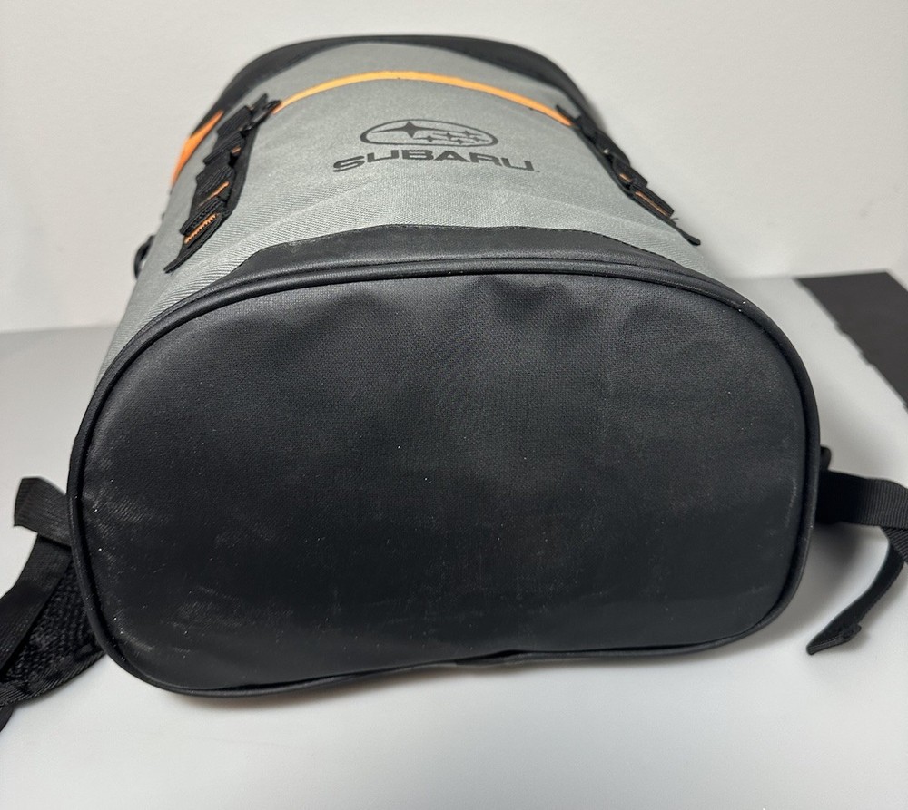 Leeds Subaru Backpack Cooler Removable Adjustable Strap w/ Shoulder Pads Gray