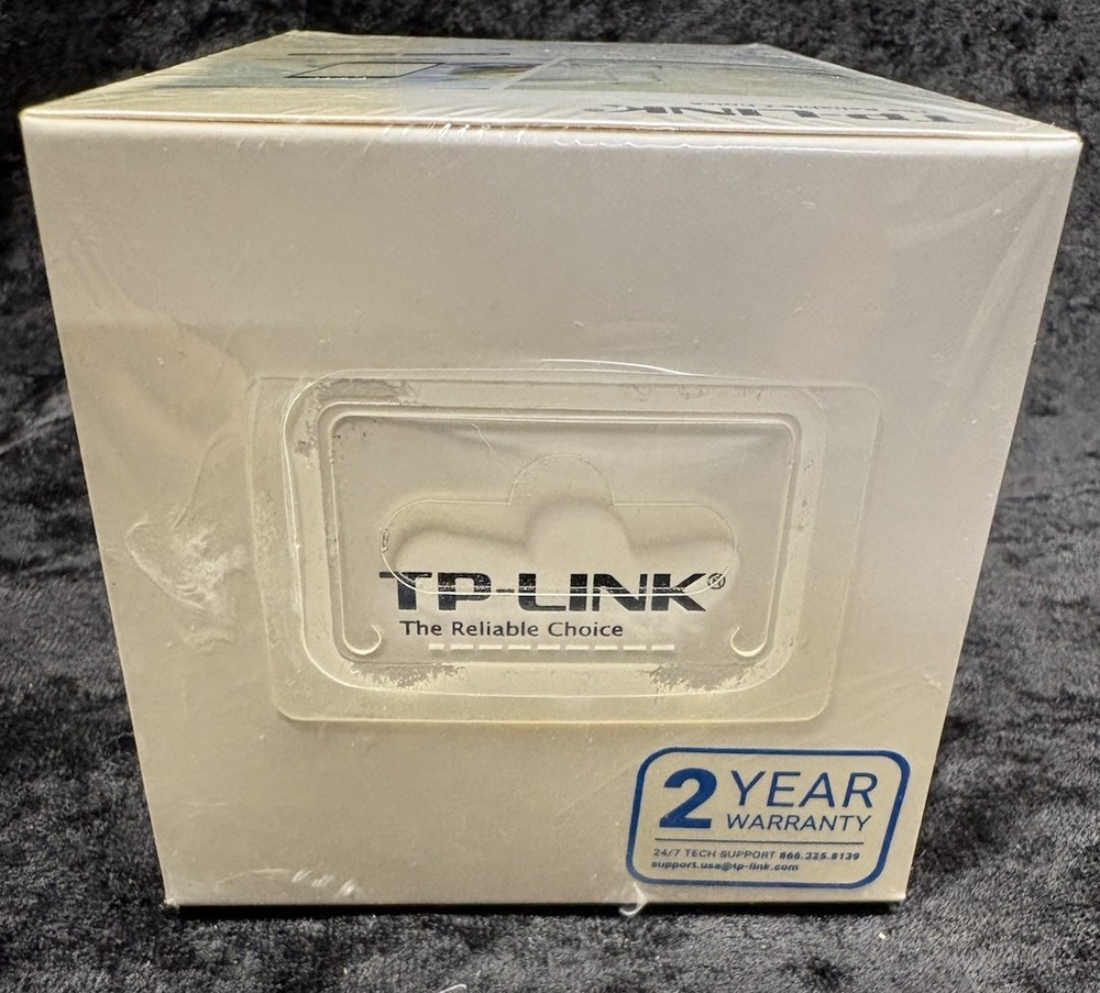 TP-Link HS100 Wi-Fi Smart Plug Kit - SEALED