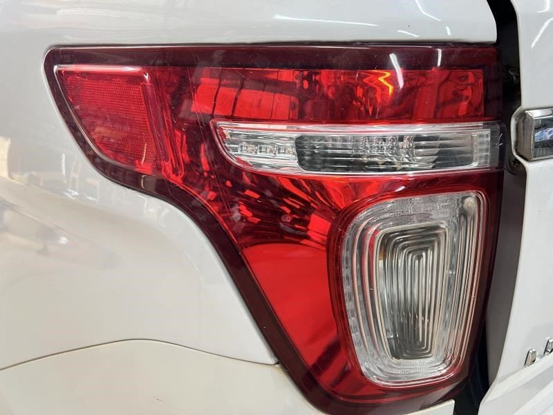 EXPLORER 2013 Keys/Latches/Locks 104633801