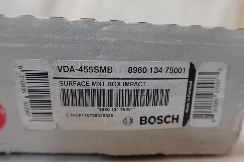 BOSCH VDA-455SMB Surface MNT BOX IMPACT FlexiDomeXT Accessory Connection Box