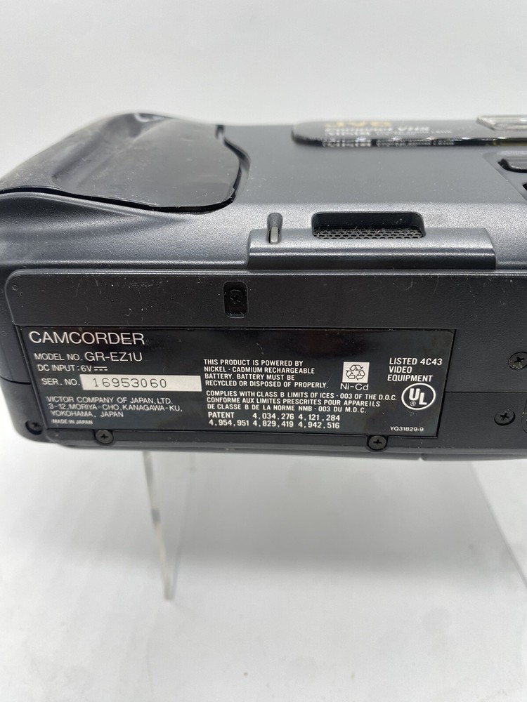 JVC Compact VHSc Model GR-EX1U Camcorder - untested , No Cords