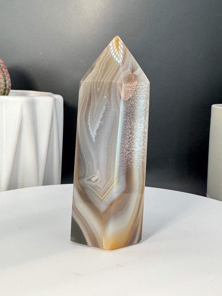 Brazilian Agate Tower