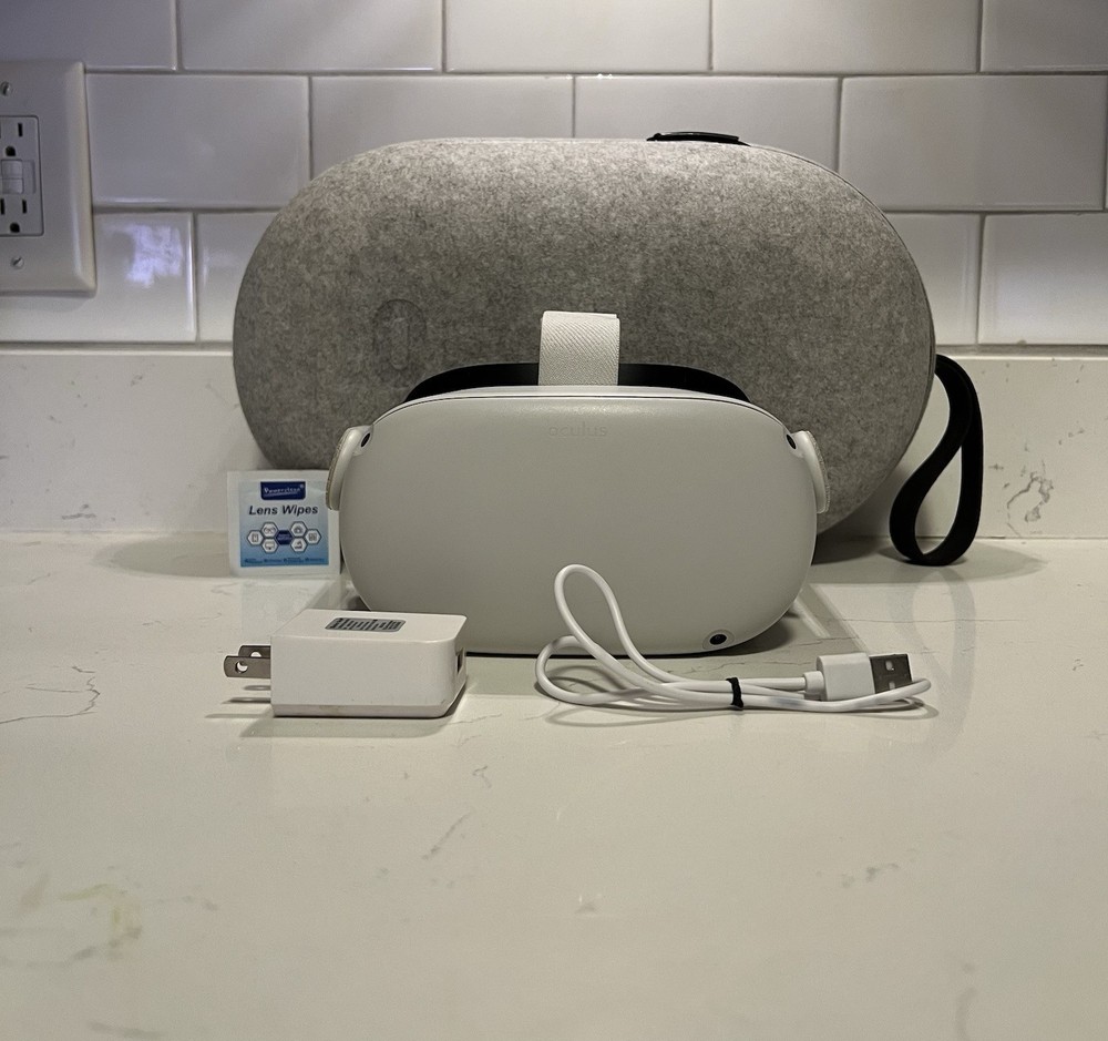 Meta Oculus Quest 2 - 256GB VR Headset With Carrying Case