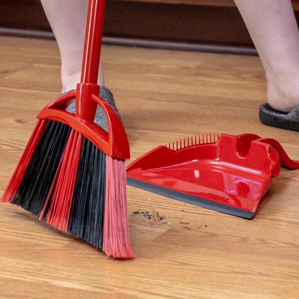 Innovative One Sweep Broom & Dustpan Set for Quick and Efficient Cleaning