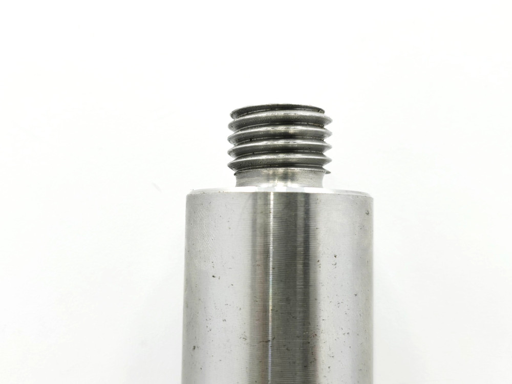 200567 HINGE PIN THREADED FOR HT55 TONG