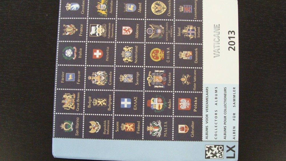 DAVO LUXE HINGLESS SUPPLEMENT VATICAN CITY 2013  FREE SHIPPING