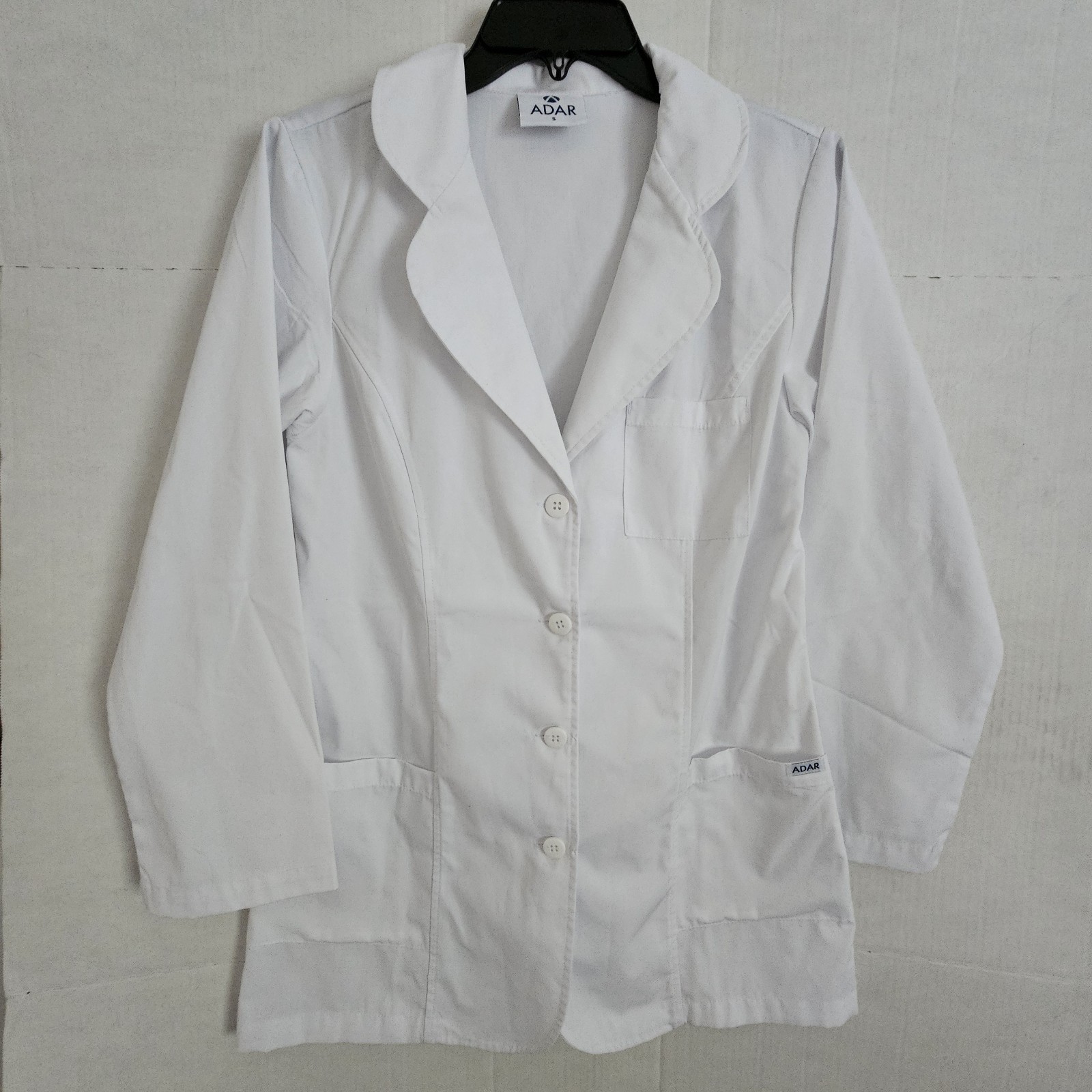 Lab Coat New Without Tag Size Small  Adar Brand