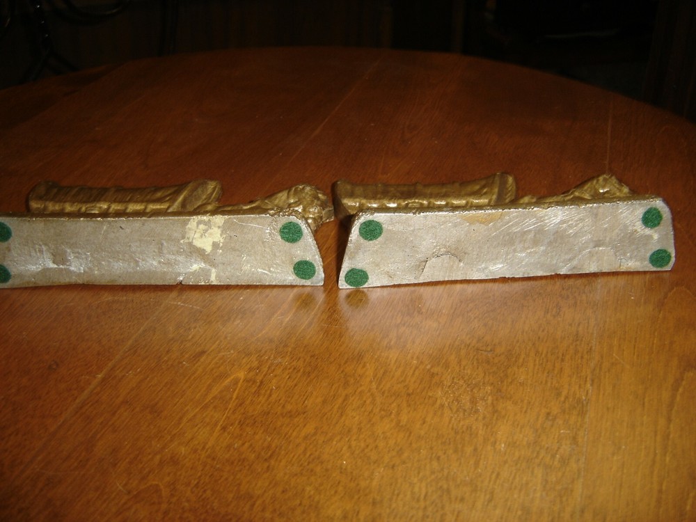 Antique Pair Covered Wagon Bookends #878