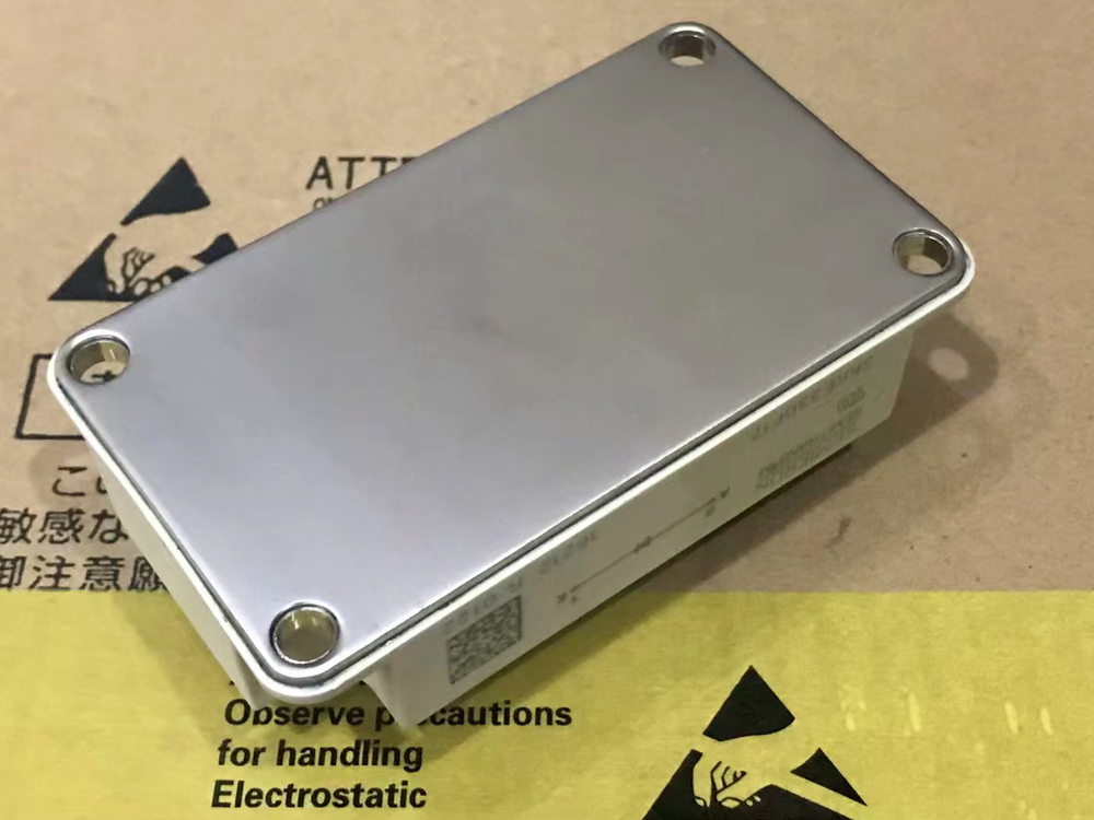 1PCS SKKE330F17 Module expert new quality 100%