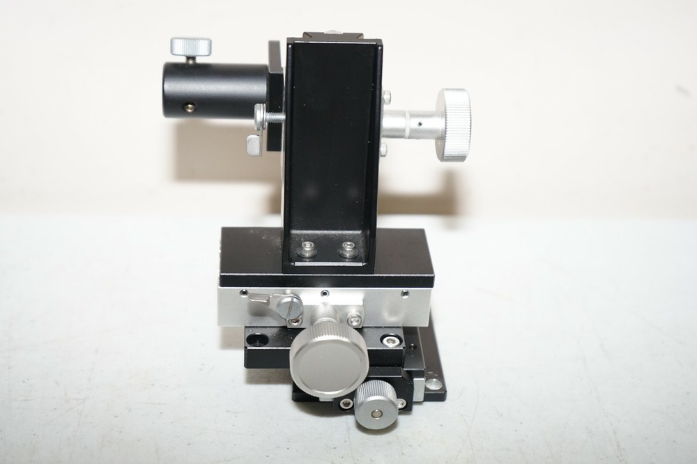 ^ ED Edmund Industrial Optics #C242