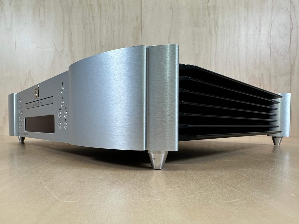 Simaudio Moon 650D DAC/CD Transport
