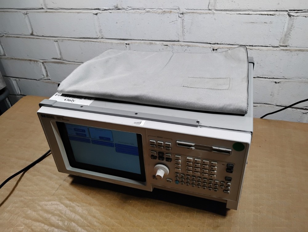 Hewlett Packard 1660E Logic Analyzer