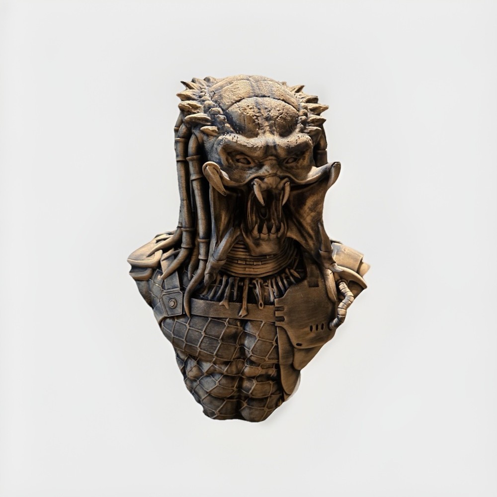 Predator Bust Custom 3D Printed 18” PLA Sci Fi Horror Art Resin Figure