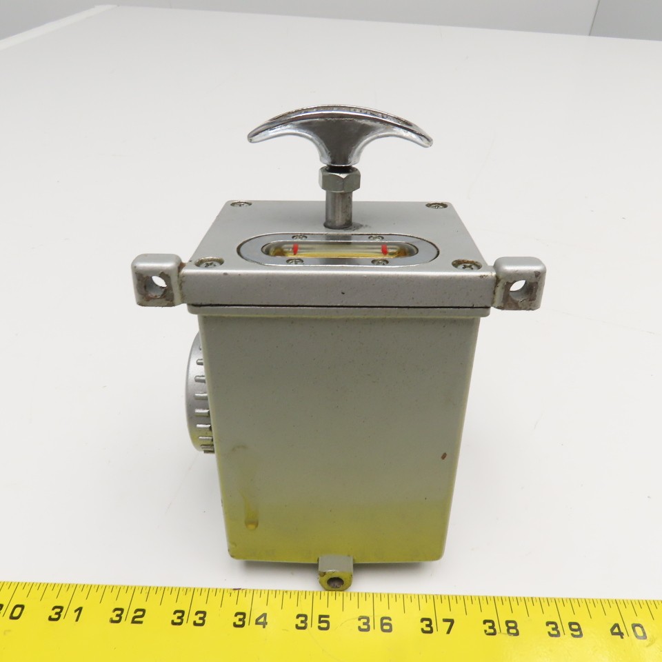 YN Long YLC-8 Manual Lubricator Pump