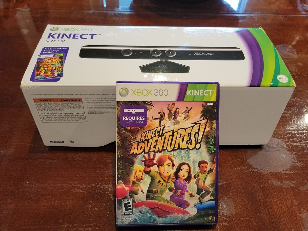 Microsoft Kinect for Xbox360 in Box with Game