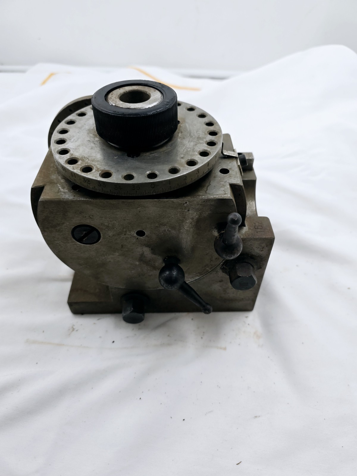 Rutland Universal Dividing Head