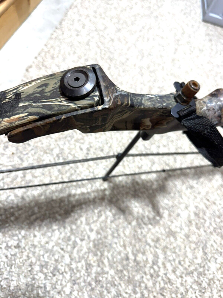 Crossbow Bear Archery Sentry Camo Crossbow 30/70