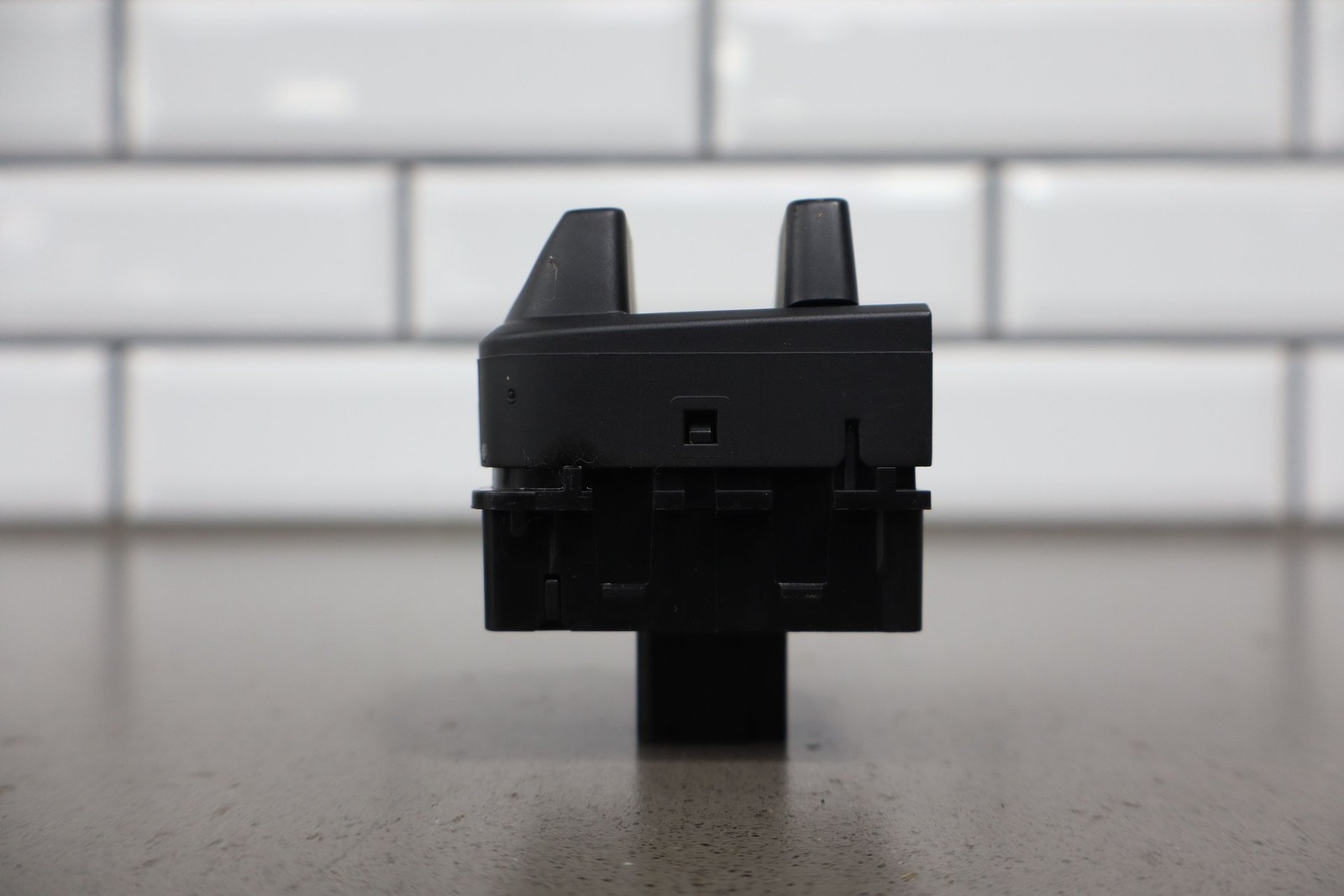 2015 Ram 1500 Trailer Brake Control Module Kit (Controller / Switch) OEM