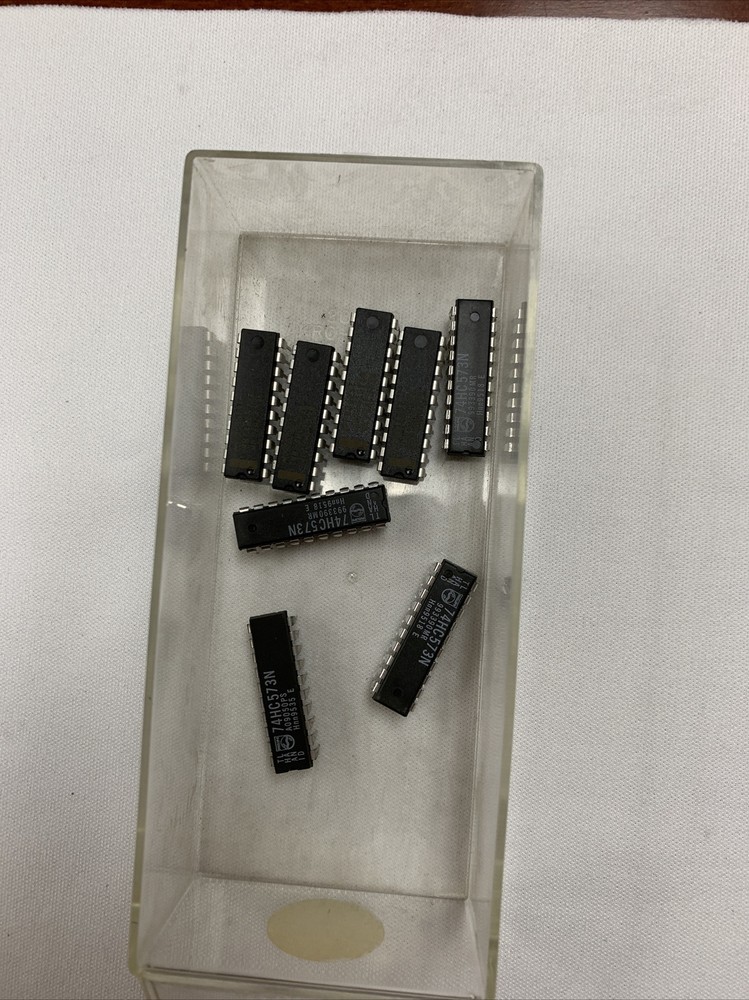 74HC573N, ID-D-7-5-4-4, chips Components