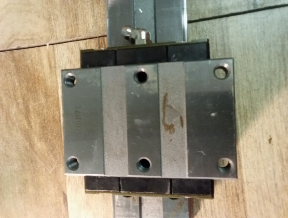 THK Linear Motion Guide System YG8F62/YG8F71