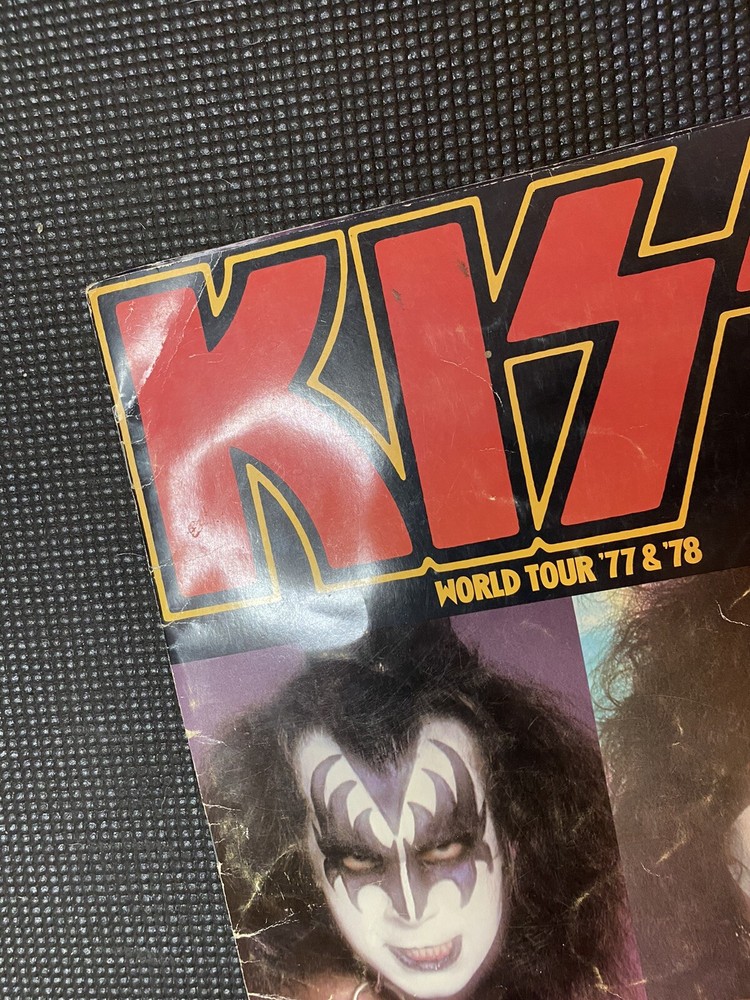 KISS '77 & '78 WORLD TOUR Concert Program - One Owner Has Damage - See Photos