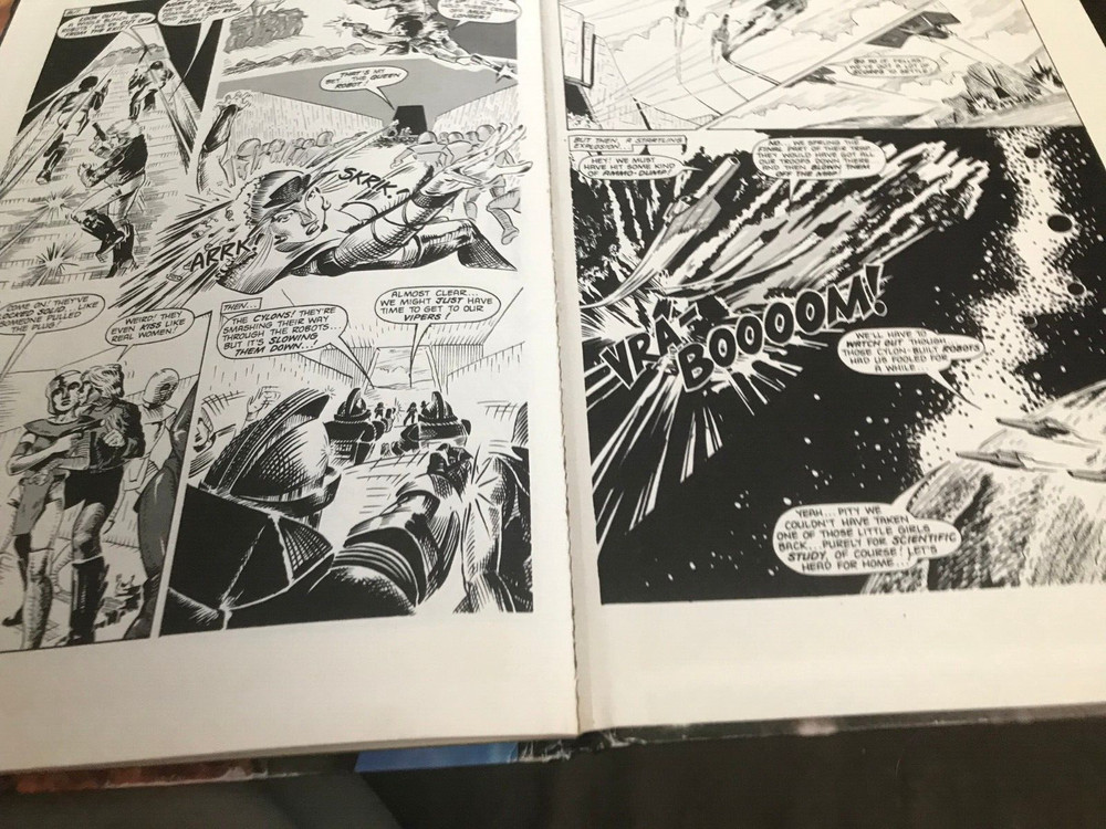 BattlestaR Galactica Hardback Book