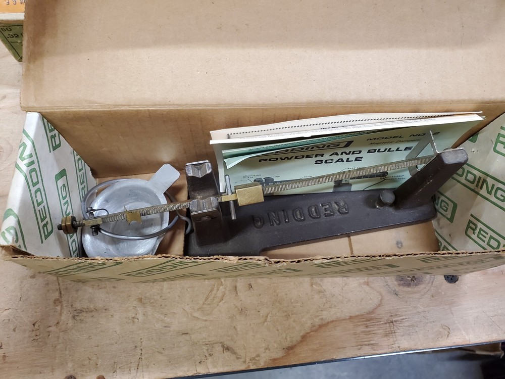 Redding Reloading Powder & Bullet Scale Model 2