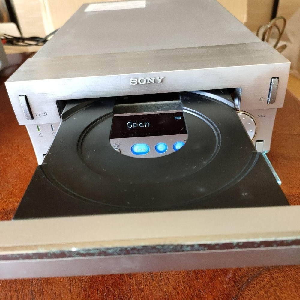 Sony JMD-7 Mini Component System with SS-CSD1 Speakers – Tested & Working