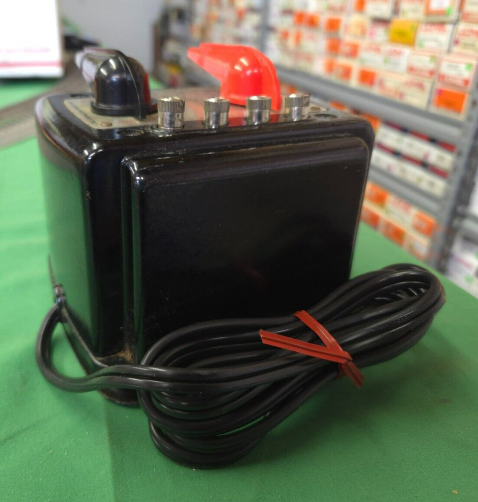 LIONEL MULTI-CONTROL TRANSFORMER 1033 90 WATT REFURBISHED