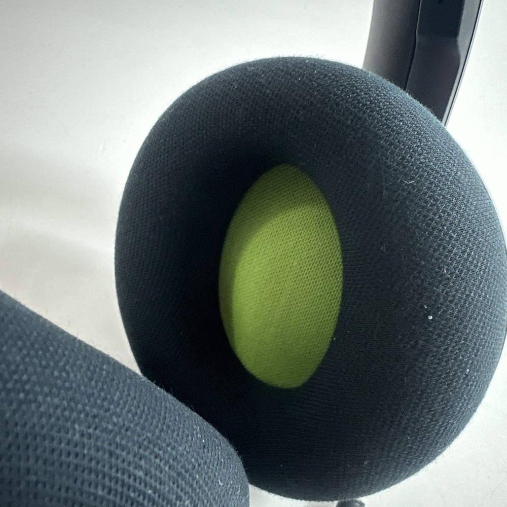 Official Xbox One / Series X Stereo Headset