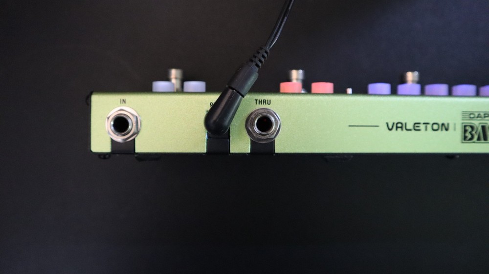 VALETON DAPPER BASS Multi Effects Pedal – Fully Working