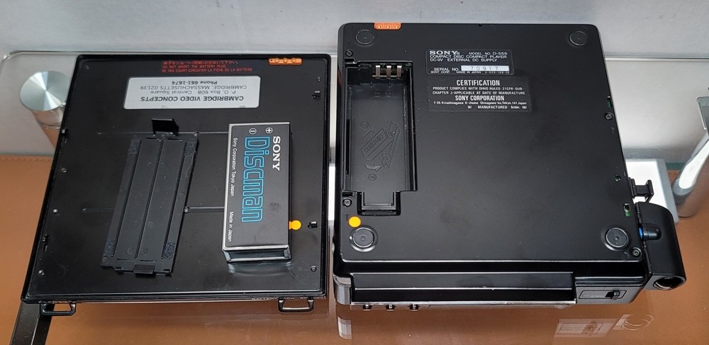 Sony D-555 Discman CD Player need service