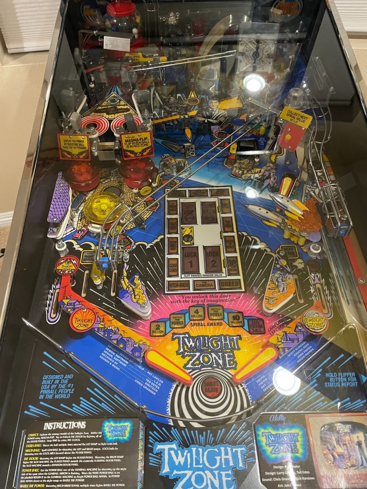 Twilight Zone Pinball Machine - Fully Restored and in Pristine Condition!
