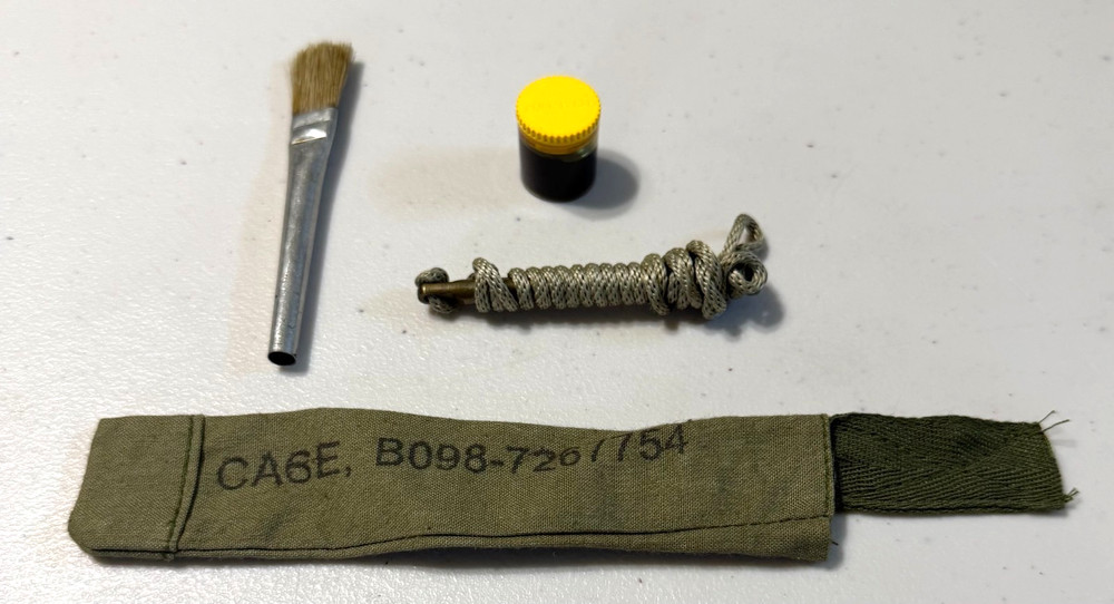 M1 GARAND GREASE POT , BRUSH, PULL-THRU and case USGI WWII