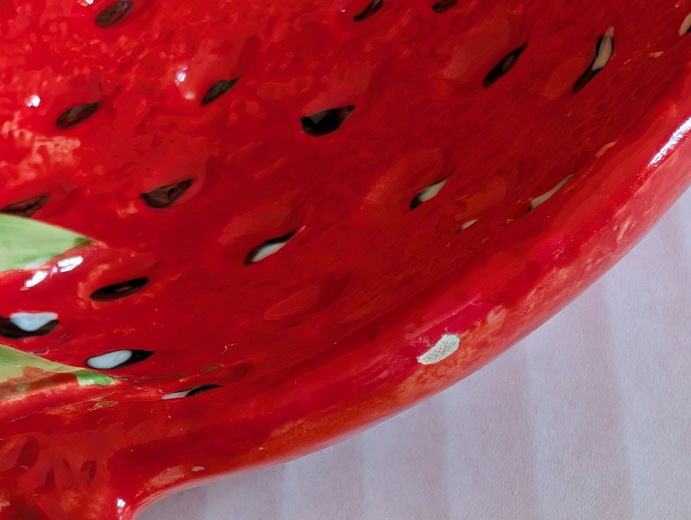Strawberry-Shaped Ceramic Divided Serving Tray With Green Leafy Handle 9"