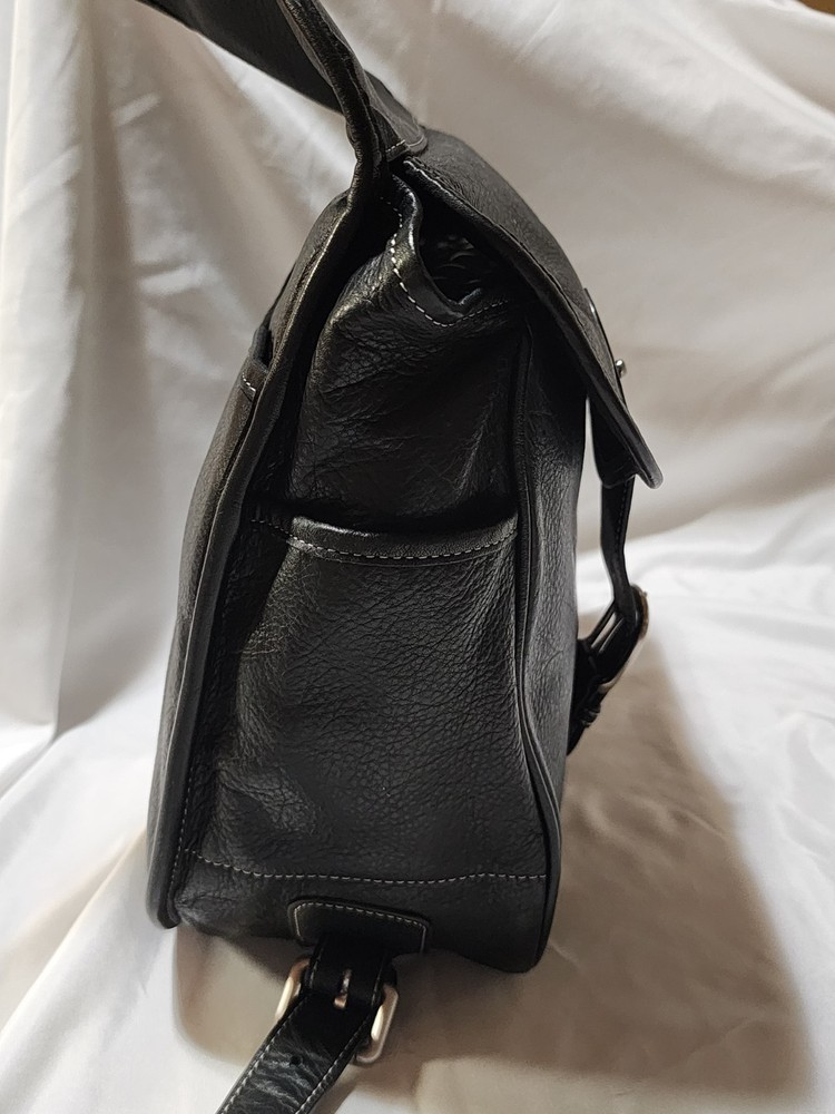 Levenger Black Leather Backpack Day One Shoulder Bag Sling Swing Pack Saddle Bag