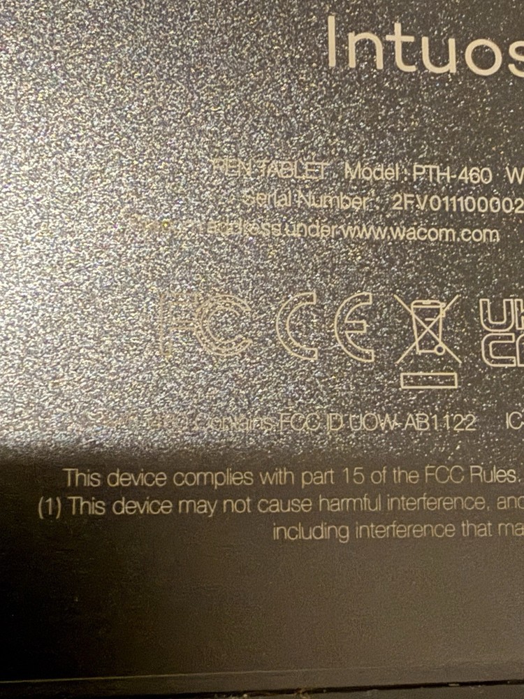 Wacom Intuos Pro PTH-460 Graphics Tablet with Pen