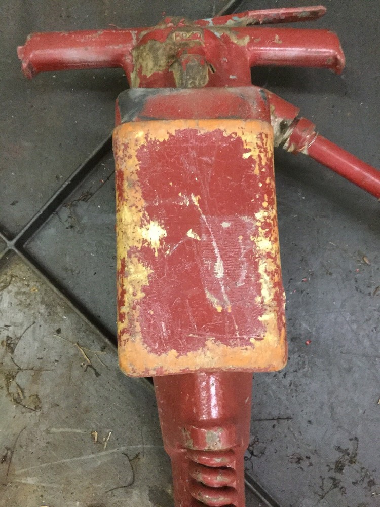 PNEUMATIC JACK HAMMER BR40 With Bit