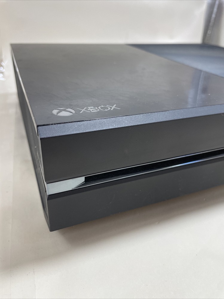 Microsoft XBOX One 1540 Console unit only