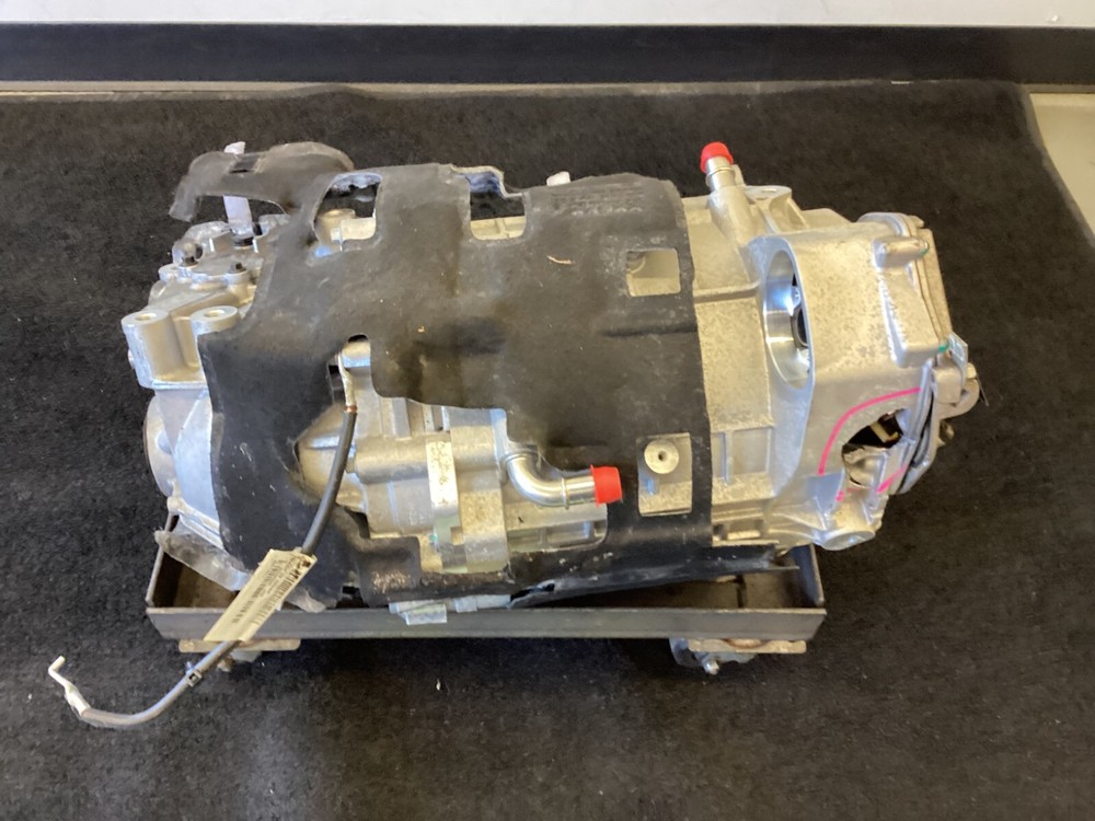 22-23 Polestar 2 Front Drive Unit 32335805