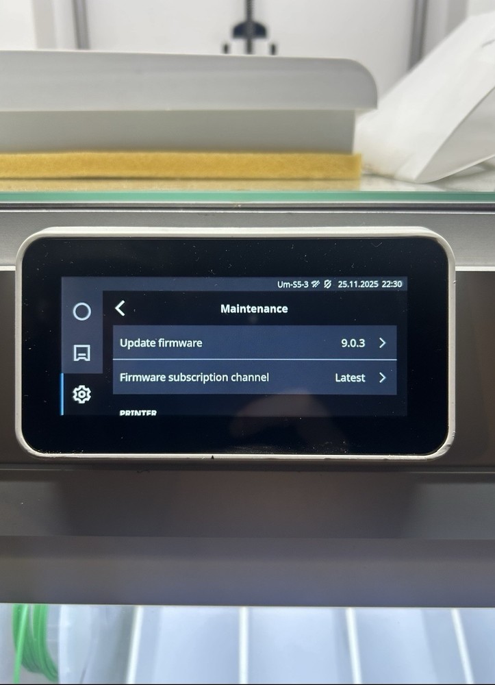 UltiMaker S5-4 Pro Bundle 3D Printer + Air Manager + Material Station + Filament