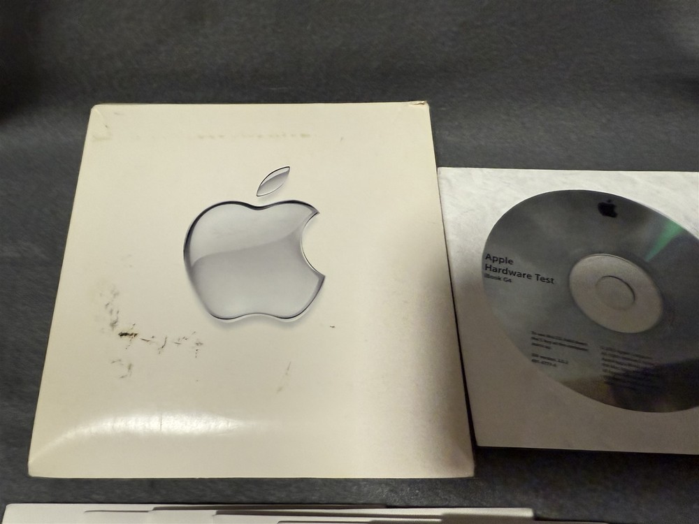 APPLE iBOOK G4 INSTALL 3 DISC / SOFTWARE RESTORE 8 DISC / HARDWARE TEST 603-4793