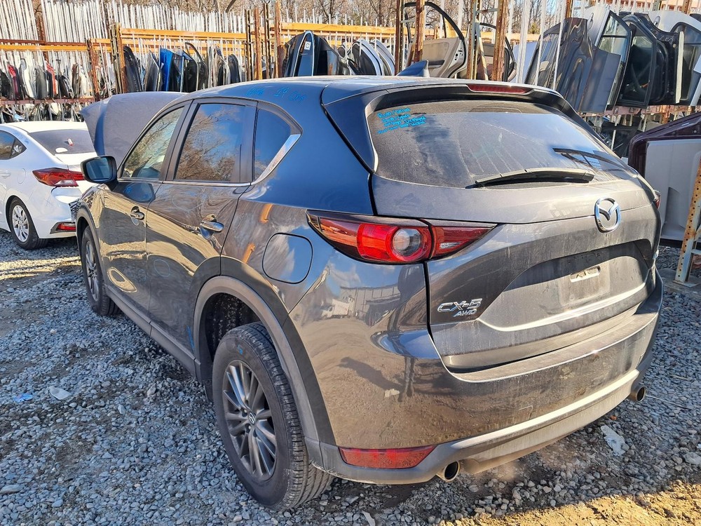 Used A/C Selector Switch fits: 2019 Mazda CX-5 dual zone automatic temperature c