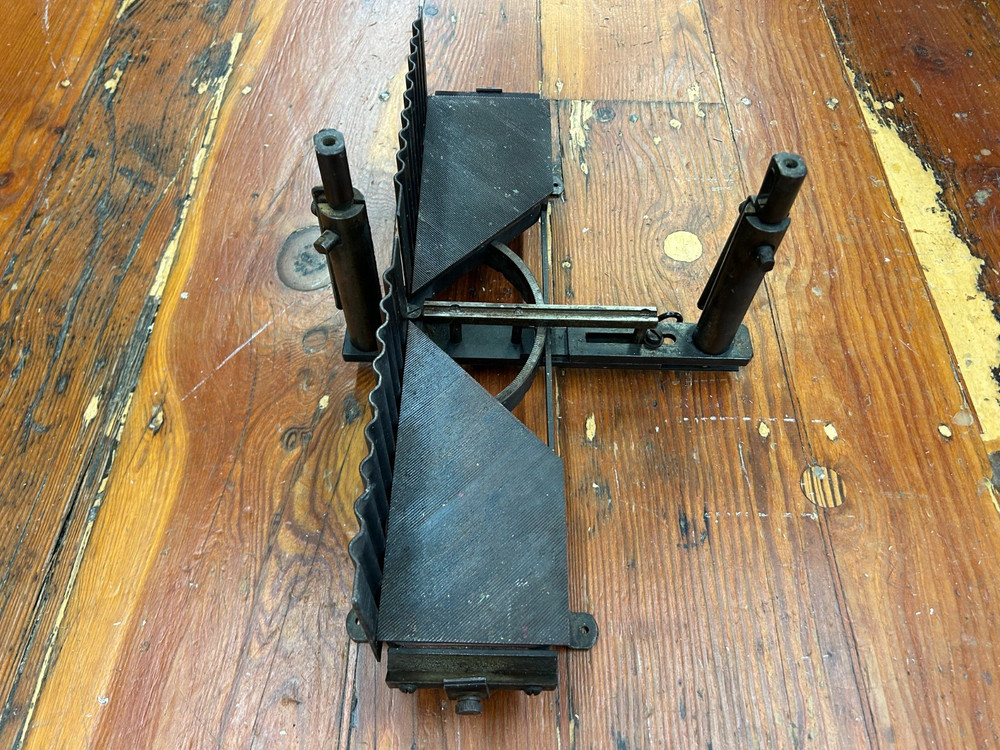 Goddell Pratt Miter Box 1904